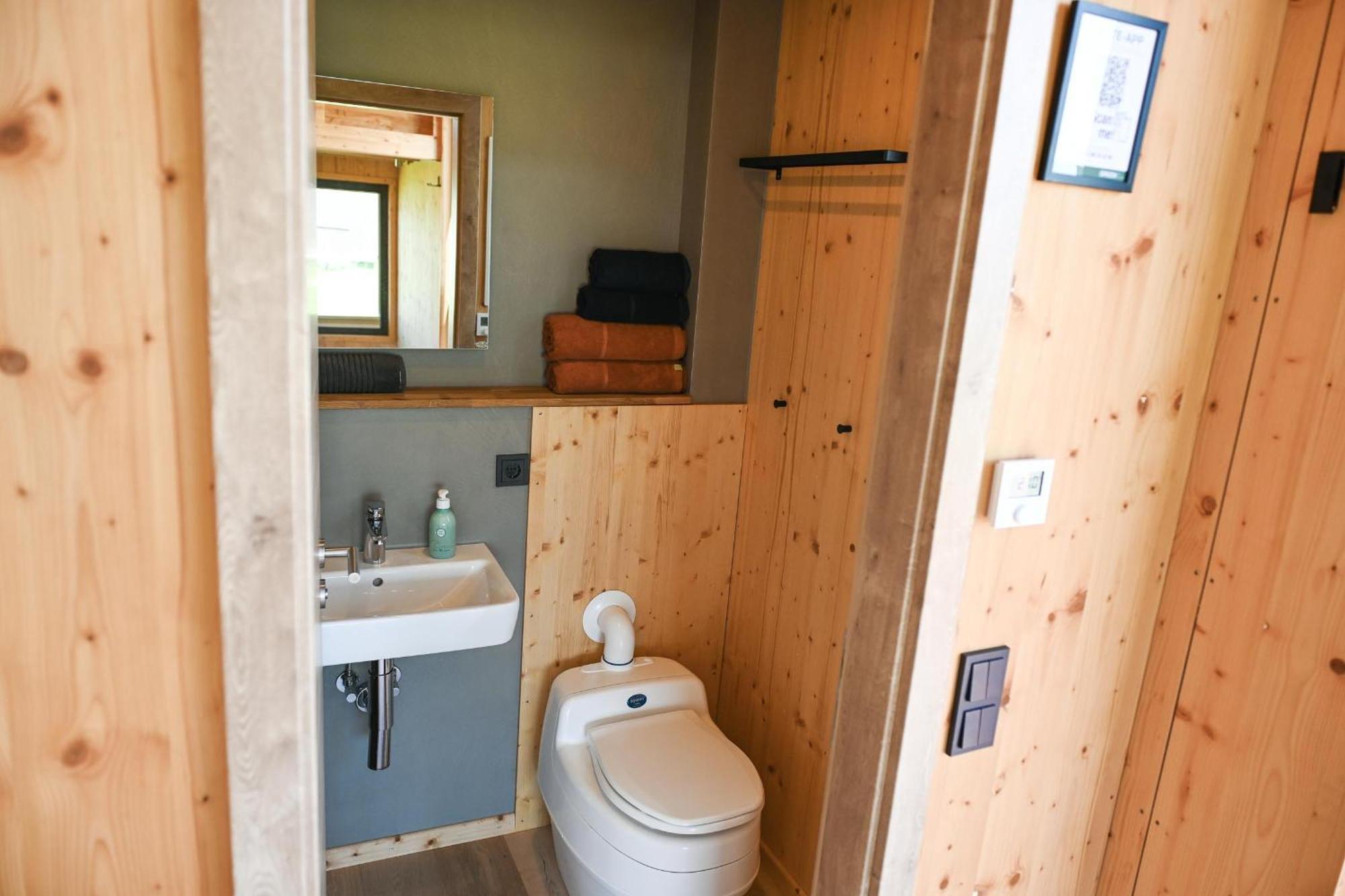 Tiny House Nature 2 Innenlage - Green Tiny Village Harlesiel 카롤리넨시엘 외부 사진